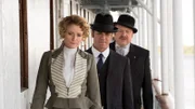L-R: Julia Ogden (Helene Joy), William Murdoch (Yannick Bisson), Thomas Brackenreid (Thomas Craig)