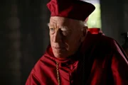 Ist von König Henrys grausamen Taten entsetzt: Cardinal Von Waldburg (Max von Sydow) ...