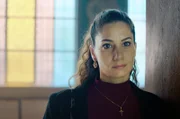 Alice (Rasha Jahshan) ist hin- und hergerissen zwischen ihrer Familie und der Liebe zu Sophronius – von dem sie schwanger ist.