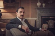 Henry Lloyd-Hughes (as David Ardingly) in The Pale Horse (BBC One) - Episode 01