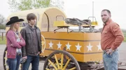 V.l.: Amy Fleming (Amber Marshall), Ty Borden (Graham Wardle), Bruce Tatum