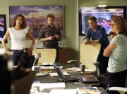 Von links: Detective Stella Bonasera, Adam Ross, Detective Mac Taylor und Detective Lindsay Monroe