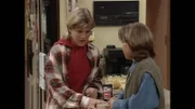 Brad Taylor (Zachery Ty Bryan).