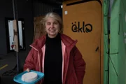 Mikrobiologin Ludmilla Gemeiner vor dem ÖKlo.