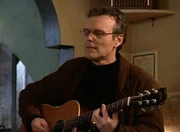 Rupert Giles (Anthony Head)