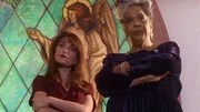 Monica (Roma Downey), Tess (Della Reese)