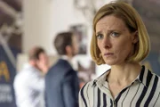 Sarah Clarke (Shauna McDonald)