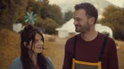 Die letzten ihrer Art  Folge 6 In einer zerrütteten Beziehung: Emilie Charriot als Tiffany, Vincent Veillon als Victor