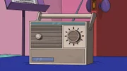 Tumi liebt dieselbe eigenartige Radioshow, auf die auch Lisa steht und für die sich sonst noch nie jemand erwärmen konnte. Eigentlich hätte das Lisa schon längst komisch vorkommen sollen ...