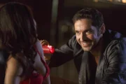 Der neue Fall lässt Lucifer (Tom Ellis) darüber nachdenken, was es wirklich bedeutet, ein Folterer zu sein.