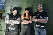 Titel: Horror Tattoos; Staffel: 3; Person: vlnr; Alexander Kroll;Peggy Lou;Randy Engelhard;