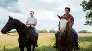 Antoni Porowski und James Marsden auf Jims Ranch, bevor sie Rinder hüten.