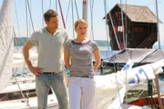Hansen (Igor Jeftic) and Ortmann (Diana Staehly).