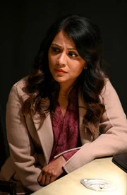 Rose Dinshaw (Karen David)