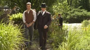 L-R: Felix Roach( Jonathan Wilson ), Detective William Murdoch ( Yannick Bisson )