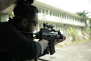 Ping Shan, Yuen Long, Hongkong: Gastgeber Robert Joe kämpft in der Tat Tak-Schule gegen Kriegsspieler.