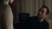 Nassir zweifelt an seiner Kollegin.