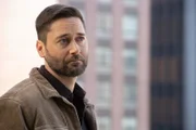 Dr. Max Goodwin (Ryan Eggold)