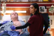 Chicago Med Staffel 9 Folge 4 Bauchuntersuch: Sophia Ali als Dr. Zola Ahmad