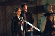 Buffy (Sarah Michelle Gellar, l.); Xander (Nicholas Brendon, r.)
