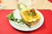 Gericht: Ananas-Bratreis mit scharfem Tofu, Vegetarisch von Anna Staack.