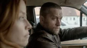 Maggie (Karoline Schuch) lässt sich von Marek Gorski (Adrian Topol) nach Polen fahren.