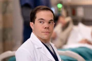 Dr. Mark Walsh (Matthew Jeffers)