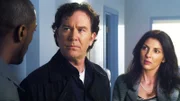 (v.l.): Alec (Aldis Hodge), Nate (Timothy Hutton) und Sophie (Gina Bellman)