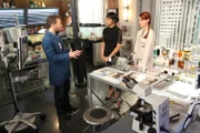 L-R: Jack Hodgins (T.J. Thyne), Camille Saroyan (Tamara Taylor) und Jessica Warren (Laura Spencer)