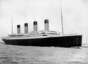Die Titanic war bei ihrer Jungfernfahrt das größte Schiff der Welt und sollte hinsichtlich Geschwindigkeit und Komfort neue Maßstäbe setzen.