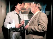 Monaco Franze (Helmut Fischer, links) und sein Chef Dr. Göberl (Gustl Bayrhammer).
