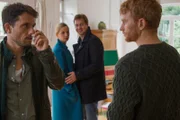 ARD/RB TATORT - WER WIND ERNTET, SÄT STURM, am Sonntag um 20:15 Uhr im ERSTEN. Bei dem Versuch, einen Streit zu schlichten, wird Hauptkommissar Stedefreund selbst verletzt. (v.l.: Hauptkommissar Stedefreund (Oliver Mommsen), Katrin Lorenz (Annika Blendl), Lars Overbeck (Thomas Heinze), Kilian Hardenhof (Lucas Prisor))