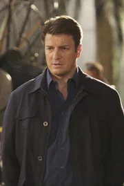 Als Castles (Nathan Fillion) liebster 80er Jahre Actionstar auf mysteriöse Weise umgebracht wird, versucht er alles, um den Fall schnellstmöglich zu lösen ...