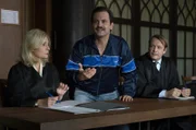(v.l.n.r.) Isabel von Brede (Sabine Postel); Harry Schneider (Aleksandar Tesla); Lars Meckel (Matthias Ziesing)