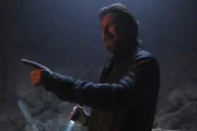 Russ Taylor (Henry Ian Cusick)