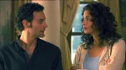 Fuad (Mert Yavuzcan), der früher eine Liebesbeziehung mit Nadia (Joanne M. Kelly) hatte, bietet bei der Suche nach dem Artefakt seine Hilfe an..