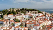 Das Herz Portugals schl&auml;gt in Lissabon, der Metropole an der M&uuml;ndung des Tejo.