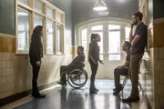 Der aktuelle Fall bringt alle Ermittler (v.l.n.r. Vanessa Ferlito, Daryl Chill Mitchell, Shalita Grant, Lucas Black und Rob Kerkovich) an ihre Grenzen. Dennoch bleibt ihnen nichts Anderes übrig, als einen klaren Kopf zu bewahren und zusammen zu arbeiten ...