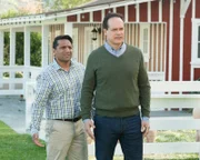 Ravi Patel (Grant), Diedrich Bader (Greg Otto).