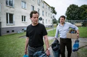 Ronny Briegand (Christian Kuchenbuch) und Maik Briegand (Mišel Matičević) (v.l.).