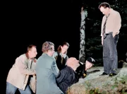 Anka (R. Grauwiller), Hotte (U. Krause), Jan (S. Martinek),  Kommissar Ehrlicher (Peter Sodann).