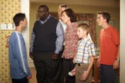 Justin Berfield (Reese),  Bryan Cranston (Hal), Jane Kaczmarek (Lois), Erik Per Sullivan (Dewey), Frankie Muniz (Malcolm).