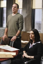 Einem Serientäter auf der Spur: Gideon (Mandy Patinkin, l.) und Emily Prentiss (Paget Brewster, r.) ...