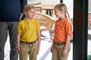 (v.li.): Ella Allan (Amy Fogerty), Mia Allan (Emma Fogerty).