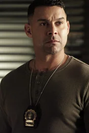 Versucht alles, um Beckett zu finden, bevor es zu spät ist: Javier Esposito (Jon Huertas) ...
