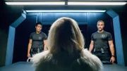 (v.li.): David Lim (Victor Tan), Eliza Bonev (Danika), Jay Harrington (David Kay).