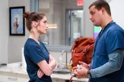 Janet Montgomery (Dr. Lauren Bloom), Alejandro Hernandez (Casey Acosta).