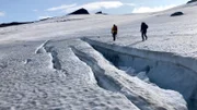 Gletscherspalte auf dem Snæfellsjöküll: Der Gletscher auf dem knapp 1500 Meter hohen Vulkan könnte schon in 30 Jahren verschwunden sein.