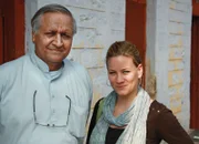 SF unterwegs - Rajasthan Bunker Roy mit Moderatorin Andrea Jansen