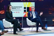 Pinar Atalay und Günther Jauch